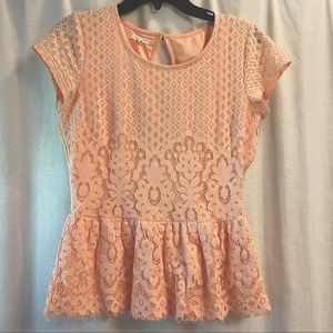 Junior size M top